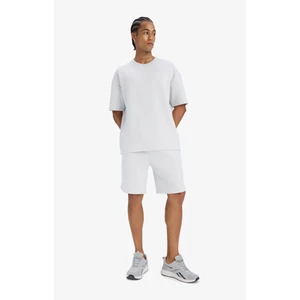DeFactoFit Standart Fit Sporcu Kısa Paça Şort D9188AX25SP