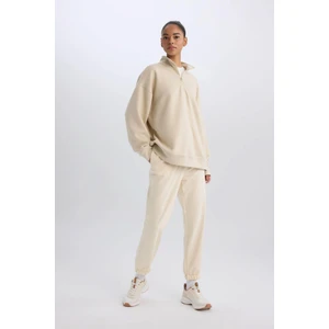 DeFactoFit Standart Fit Cepli Sporcu Jogger Paça Eşofman Altı