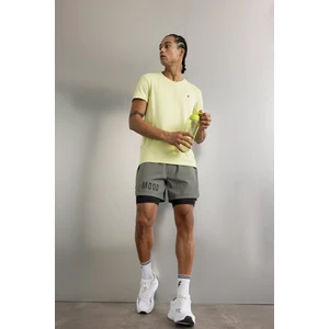 DeFactoFit Slim Fit Dar Kesim Fermuarlı Telefon Cepli Sporcu Taytlı Şort Z2147AZ24AU