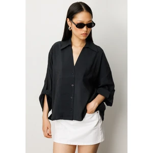 Kadın Losse Fit Apaş Yaka Düz Uzun Kollu Gömlek