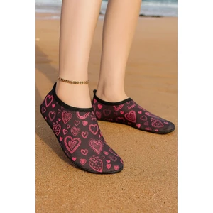 Kaymaz Taban Havuz Ayakkabısı Kadın Kullanıcılar için Çizgili Desen ile Tasarlandı