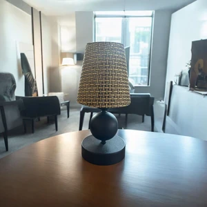 Beren Rattan Şapkalı Masa Lambası