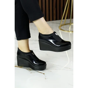 Erkan Saçmacı Sofia Exclusive Siyah Rugan Streç Tokalı Yuvarlık Burun Dolgu Topuklu Günlük Ayakkabı