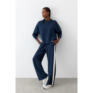 DeFactoFit Wide Leg Geniş Paça Standart Boy Modal Soft Touch Pantolon E8956AX25AU