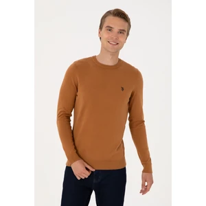 U.S. Polo Assn. Erkek Slim Fit Bisiklet Yaka Camel Basic Kazak 50313713-VR233