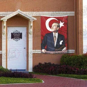 Göğe Bakan Gazi Mustafa Kemal Atatürk Imzalı Portre - Sivil Türk Bayrağı Poster - Bayrak 100X150 cm