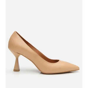 01AYH304140A330 KADIN Deri Bej Orta Topuklu Stiletto