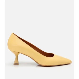 01AYH304150A520  Deri Sarı Kadın Stiletto