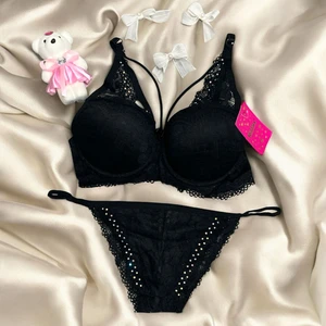 Taş Işlemeli Dantelli Destekli Sütyen Takımı