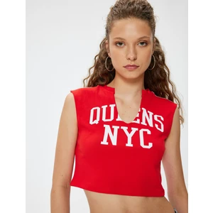 Crop Üst V Yaka Slogan Baskılı Kolsuz Slim Fit