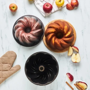 Nevera Degradeli Döküm Kek Kalıbı 26 Cm Rose Gold