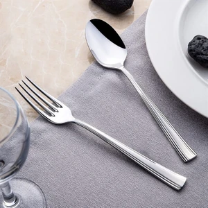 Katre Sade 6 Kişilik 30 Parça Kutulu Çatal Kaşık Takımı