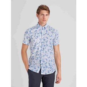 Beyaz Erkek Slim Fit Brent Yaka Gömlek