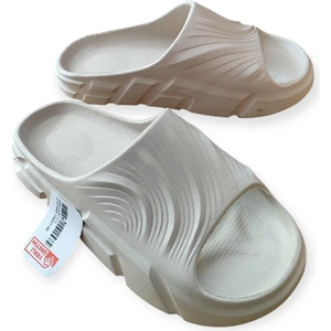 Kalın Taban Erkek Eva Banyo Bahçe Islak Zemine Uygun Terlik