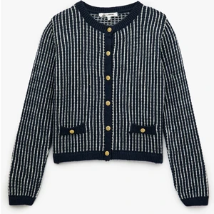 Cep Detaylı Düğmeli Uzun Kollu Bisiklet Yaka Triko Hırka