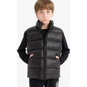 Erkek Çocuk Su Geçirmez Fermuarlı Dik Yaka Şişme Yelek F3092A825AU