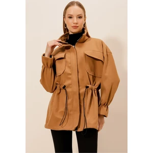 Fermuarlı Beli Lasikli Kaşe Kaban