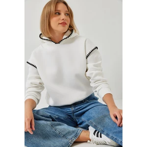 Kadın Kapişonlu Dantel Detaylı Sweatshirt