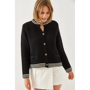 Kadın Düğmeli Cep Detaylı Triko Hırka