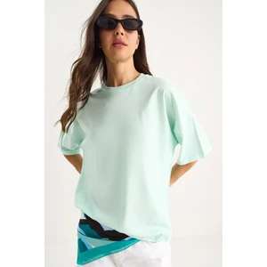 Kadın % Organik Pamuk Oversize Basic T-Shirt