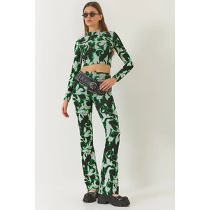 Kadın Yarım Balıkçı Yaka Uzun Kollu Crop Beli Lastikli Pantolonlu Alt-Üst Takım