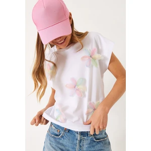 Kadın Kısa Kollu Renkli Tül Çiçek Aksesuarlı T-Shirt
