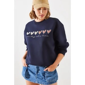 Kadın Üç Iplik Şardonlu Renkli Kalp Baskılı Sweatshirt Mbhs