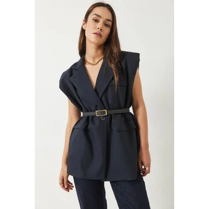 Kadın Cep Detaylı Kemerli Vatkalı Oversize Astarlı Blazer Yelek