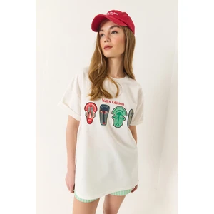 Kadın Baskılı Oversize Kısa Kollu Basic T-Shirt