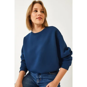 Kadın Bisiklet Yaka Şardonlu Basic Sweatshirt