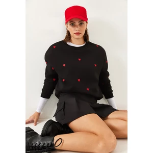 Kadın Kalp Nakışlı Sweatshirt Mbhs