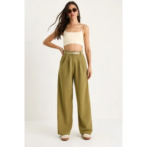 Kadın Çift Pile Detaylı Kemerli Örme Pantolon