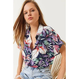 Kadın Çiçek Desenli Kısa Kollu Viskon Gömlek