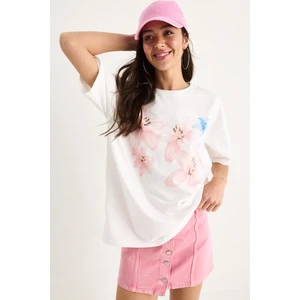 Kadın Çiçek Desenli Bisiklet Yaka Pamuklu Oversize T-Shirt