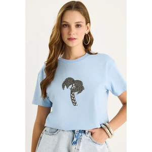 Kadın % Pamuk Bisiklet Yaka Palmiye Taş Aksesuarlı Rahat Kalıp T-Shirt