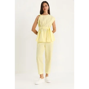 Kadın Omuz Düğüm Detaylı Kuşaklı Keten Alt-Üst Takım