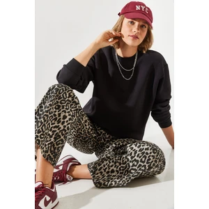Kadın Bisiklet Yaka Şardonlu Basic Sweatshirt