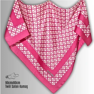 Pembe Eşarp Ipeksi Twill Saten Çintemani Desenli