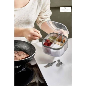 4 Kaşıklı ve 4 Bölmeli Baharatlık – Şeffaf, Pratik Baharatlık Takımı