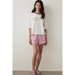 Ekru Bozkır Lalesi Çiçek Baskılı Pamuklu  Bisiklet Yaka Kısa Kollu Şortlu Pijama Takımı - Inspired by Flora