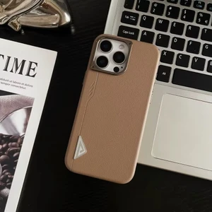 Apple iPhone 15 Pro Uyumlu Kılıf Zebana Arvento Elite Deri Kılıf (Kablosuz Şarj) Desert Titanyum