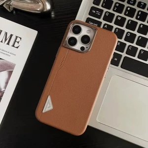 Apple iPhone 15 Pro Uyumlu Kılıf Zebana Arvento Elite Deri Kılıf (Kablosuz Şarj) Kahverengi