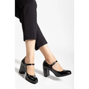 Kadın Hakiki Deri Bantlı Topuklu Ayakkabı  - Siyah Rugan