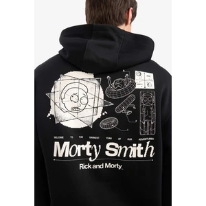 Rick and Morty Boxy Fit Kapüşonlu Sırt Baskılı Sweatshirt E9295AX25AU