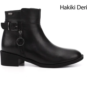 Kadın Siyah Fermuarlı Kalın Topuklu Hakiki Deri Bot