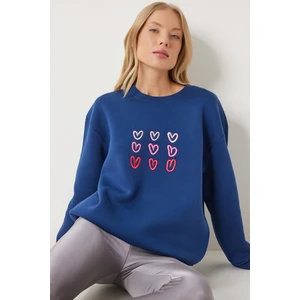 Kalp Nakışlı Şardonlu Sweatshirt LOW0018 Lacivert