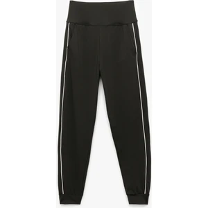 Yanları Şerit Detaylı Cepli Yüksek Bel Jogger Eşofman Altı