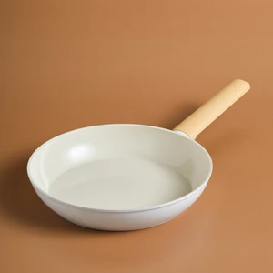 x Refika Swiss Crystal Almond Cream Indüksiyon Tabanlı Tava 26 cm