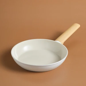 x Refika Swiss Crystal Almond Cream Indüksiyon Tabanlı Tava 22 cm