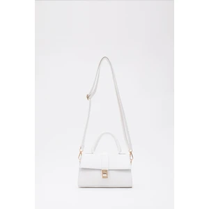 Shaka Beyaz Shk109  Deri Çıtçıtlı Ayarlanabilir Askılı Kadın El, Kol Ve Omuz Çantası U:11 E:19 G:7 Cm